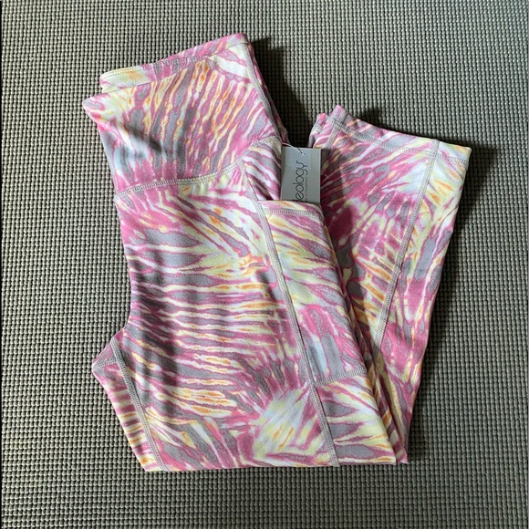 IDEOLOGY 💗yoga pants - Picture 5 of 5